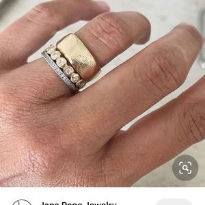 Meet your Posher, Gigi